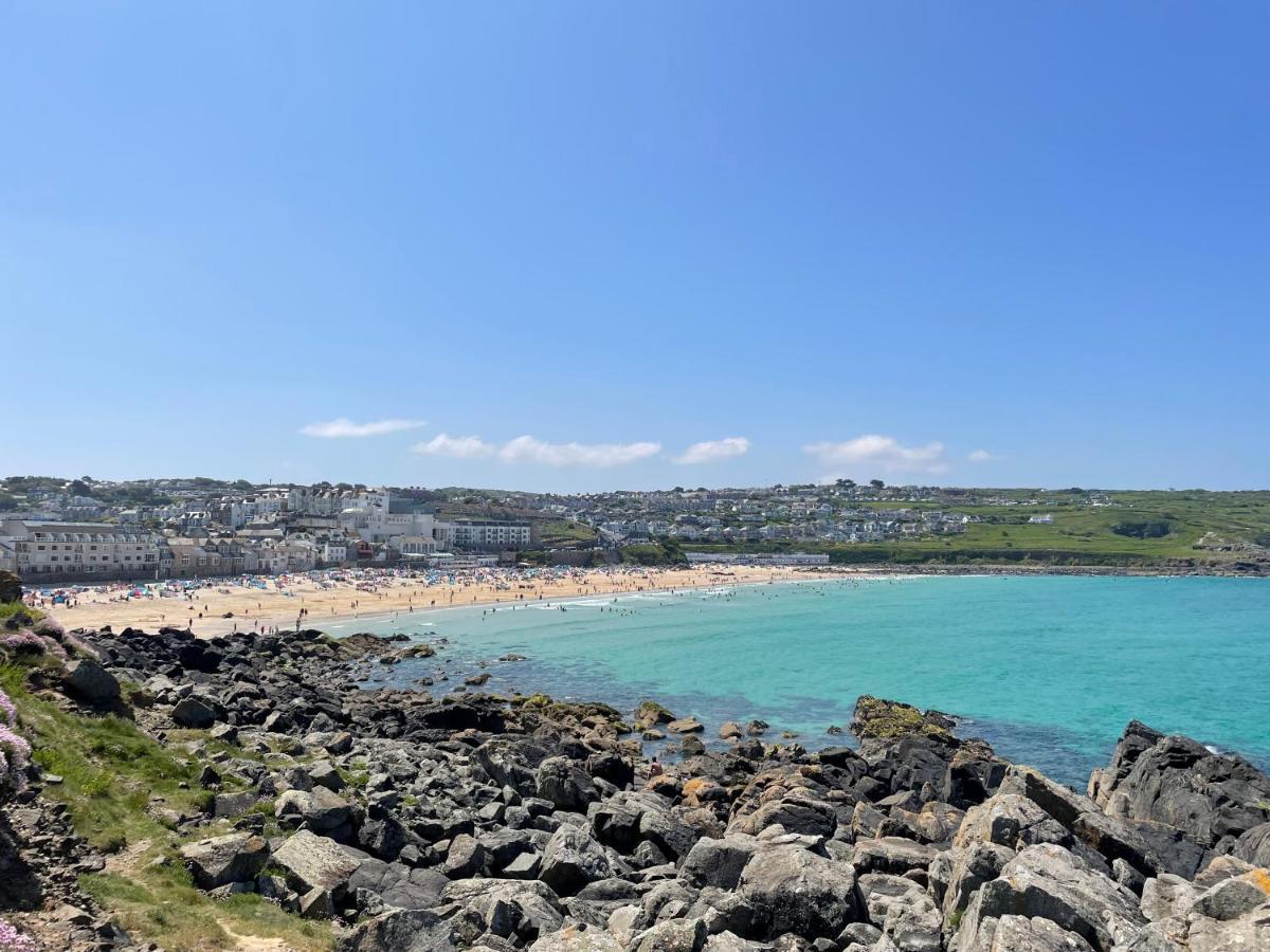 Coachhouse Lägenhet St Ives Exteriör bild